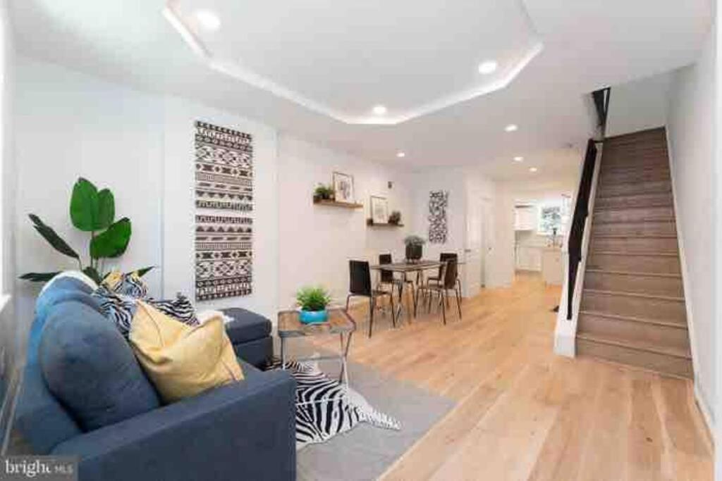 Brand New Home In South Philly!!! ฟิลาเดลเฟีย ภายนอก รูปภาพ